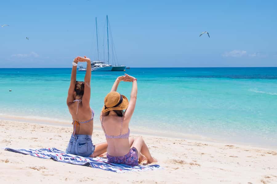 Cairns: Ocean Spirit Great Barrier Reef Full Day Tour - Staying dry with the semi-submersible
