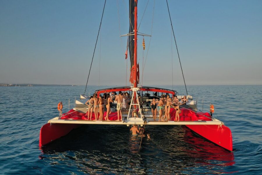 Cambrils: Catamaran Cruise with Drinks and BBQ Lunch Option - Who will enjoy this cruise most?