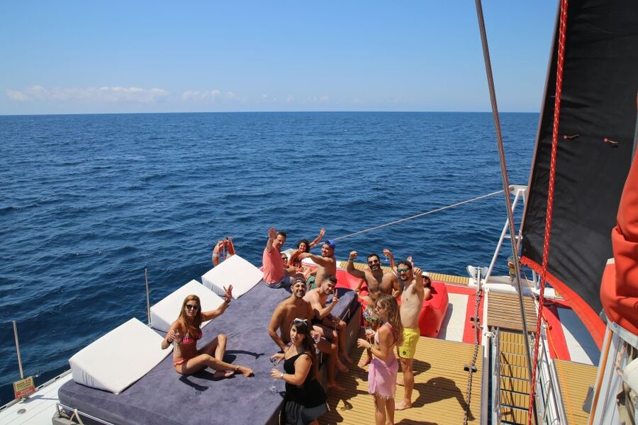Cambrils: Catamaran Day Cruise with BBQ and Drinks - What the six-hour cruise is really like
