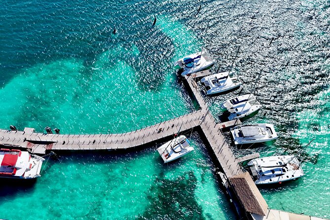 Cancun Catamaran: Isla Mujeres, Snorkeling, Drinks & Buffet Lunch - Sailing toward Isla Mujeres
