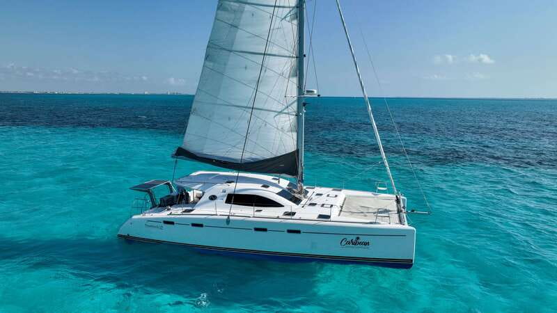 Cancun: Isla Mujeres Catamaran + Coco Bongo Show - Key points to know before booking