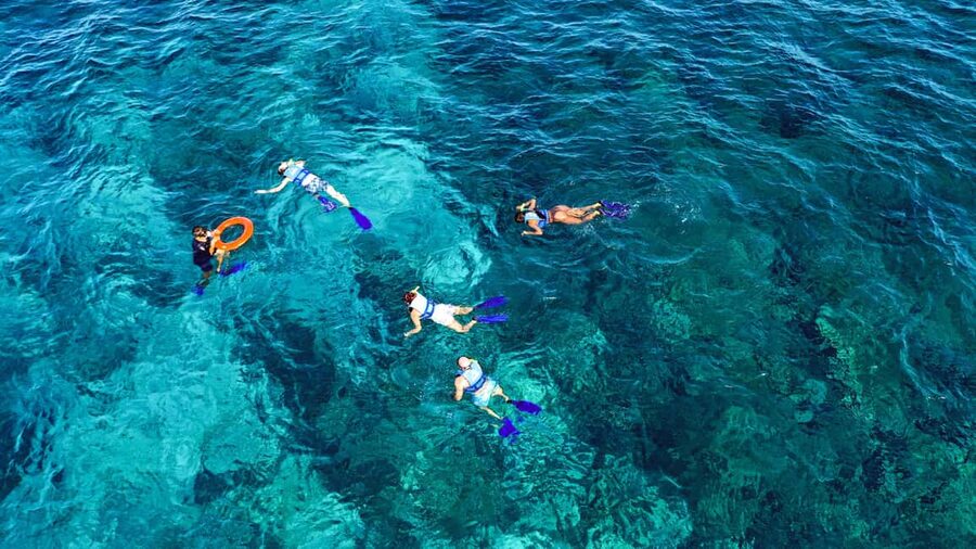 Cancun: Isla Mujeres Catamaran Ride, Open Bar & Buffet Lunch - Starting at Marina Las Perlas