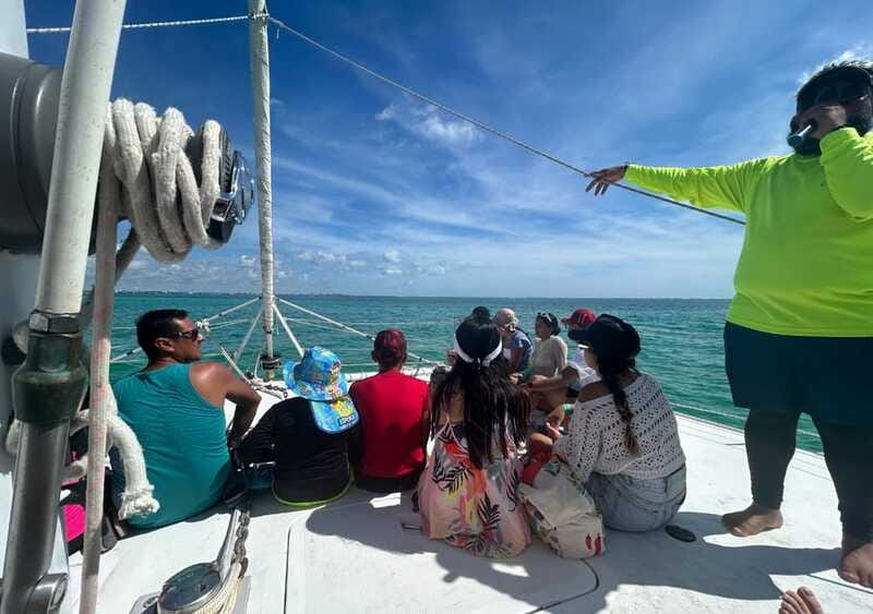 Cancun: Isla Mujeres Catamaran with buffet, drinks & snorkel - The return crossing to Cancun