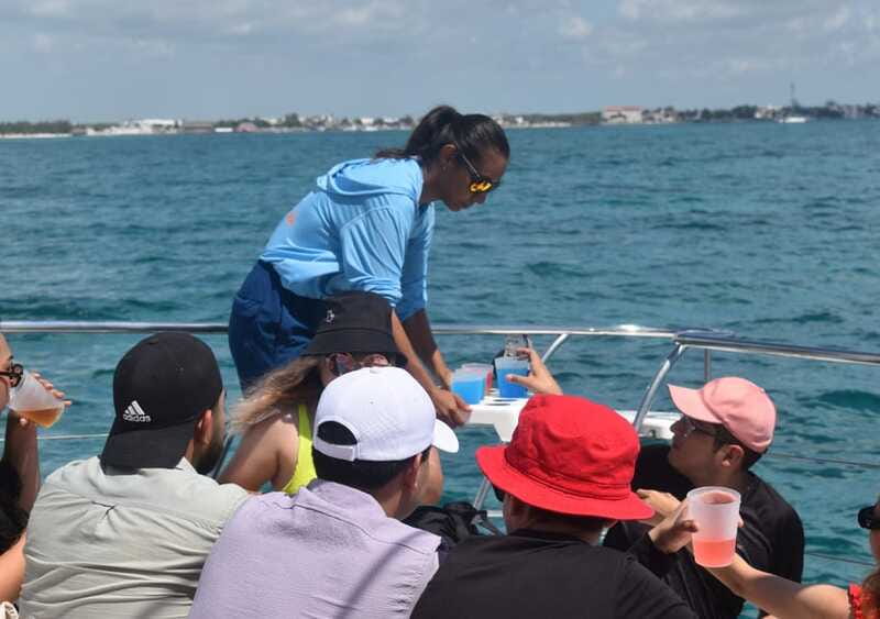 Cancun: Isla Mujeres Only Adults Catamaran, drinks & snorkel - Key points to know before booking