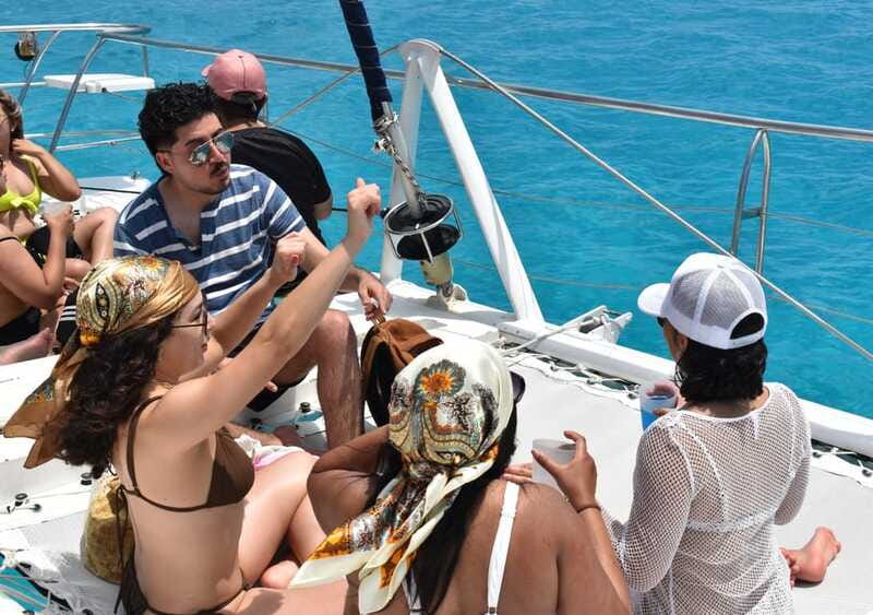 Cancun: Isla Mujeres Only Adults Catamaran, drinks & snorkel - Setting sail from Cancun at 9:30 a.m.