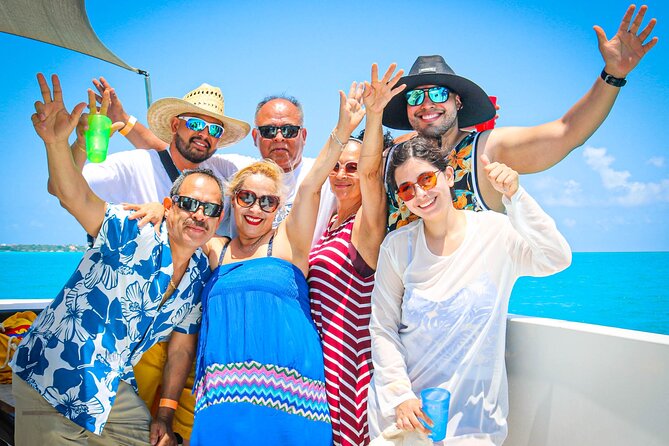 Cancun Private Catamaran to Isla Mujeres with Buffet & Open Bar - What the open bar really adds
