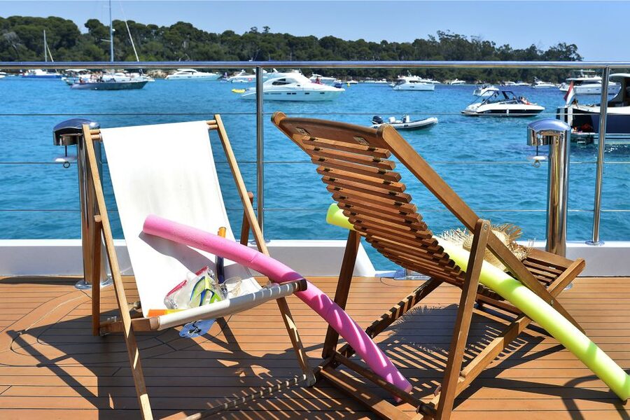 Cannes: Half-Day Catamaran Cruise with Lunch - Cold buffet lunch around 1 PM