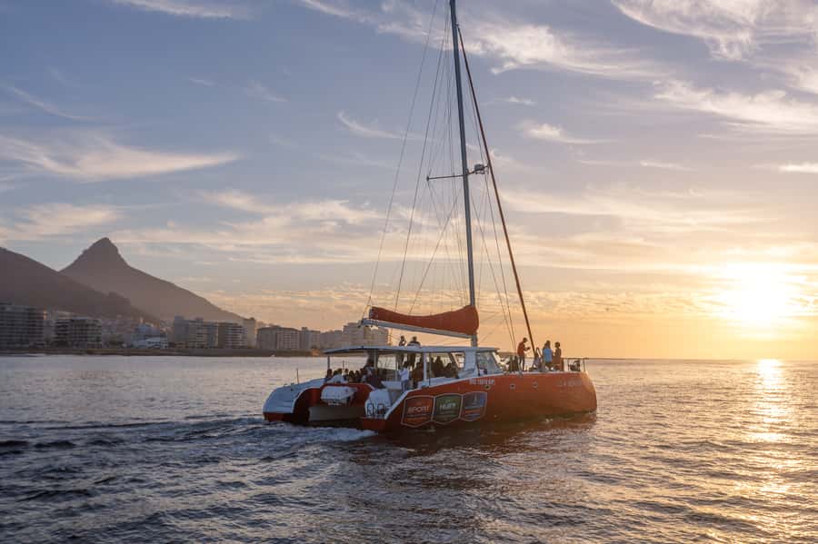 Cape Town: Catamaran Champagne Sunset Cruise - Key points before you book