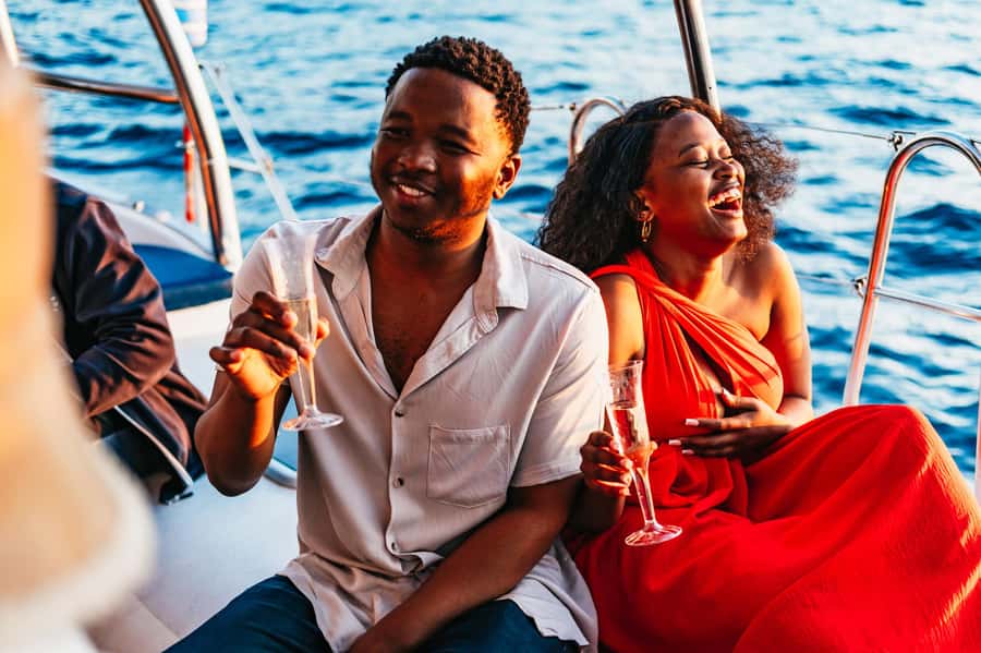 Cape Town: Sunset Catamaran Cruise on Table Bay with Bubbles - Two glasses of sparkling wine as the sun sets