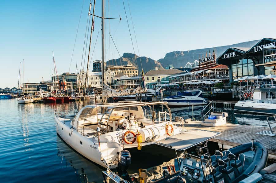 Cape Town: Sunset Catamaran Cruise on Table Bay with Bubbles - Practical advice before you book