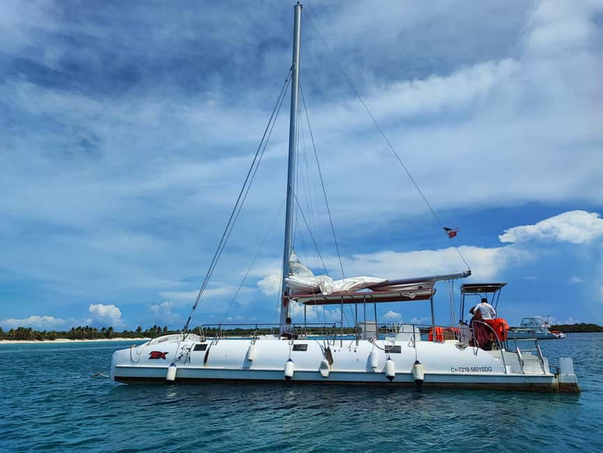 Catalina Island Comfort: Snorkeling & Catamaran Experience - The day begins in Los Melones