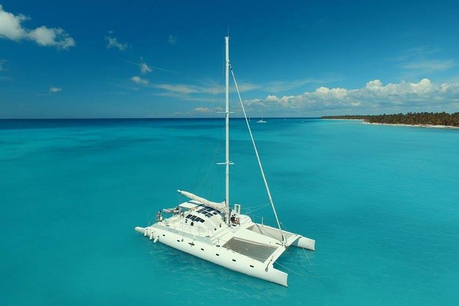 Catalina Island - Snorkeling tour on a luxury catamaran - Getting from Bayahibe to Catalina Island