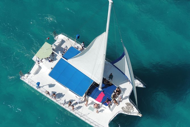 Catamaran Adventure in Cancun - Three hours on Isla Mujeres