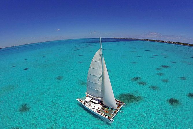 Catamaran Adventure in Cancun - Sailing across the Caribbean to Isla Mujeres