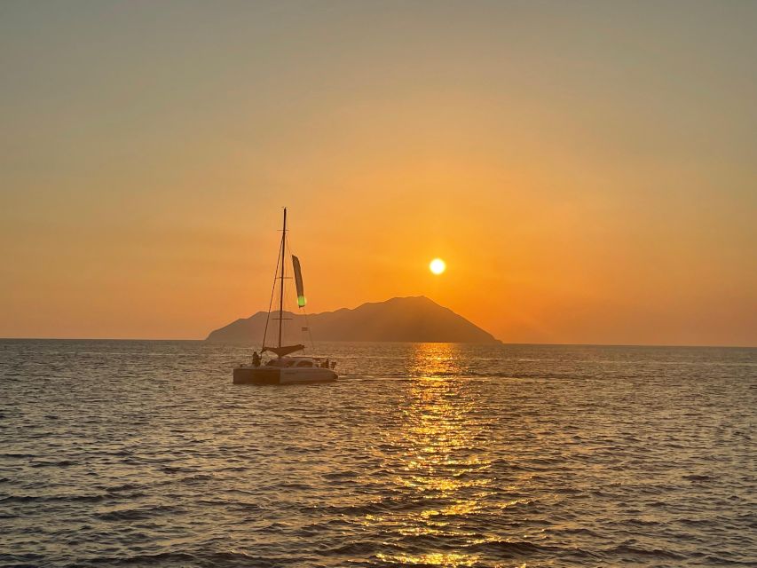 Catamaran Afternoon Cruise: Kleftiko half day with sunset - Cape Vani, Arkoudes, and Milos Bay