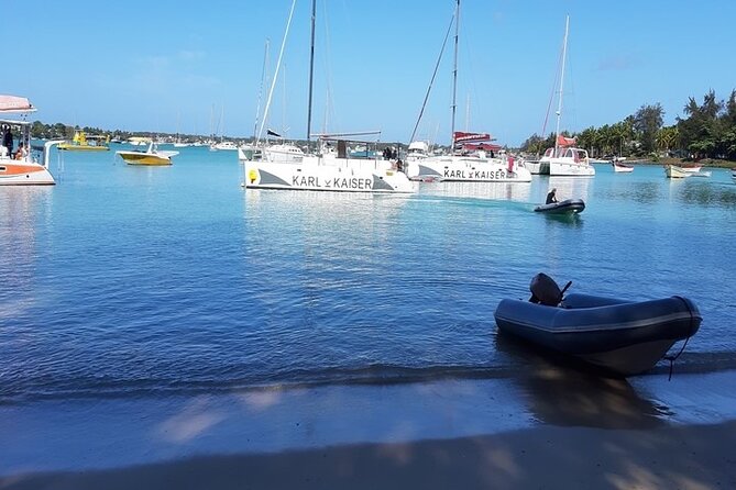 Catamaran, BBQ, Ile Gabriel , Ile Plate ,Coin de Mire - Five things to know before booking