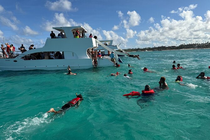 Catamaran Booze Cruise And Snorkeling Punta Cana - Adults Only - Who will enjoy this Punta Cana cruise?