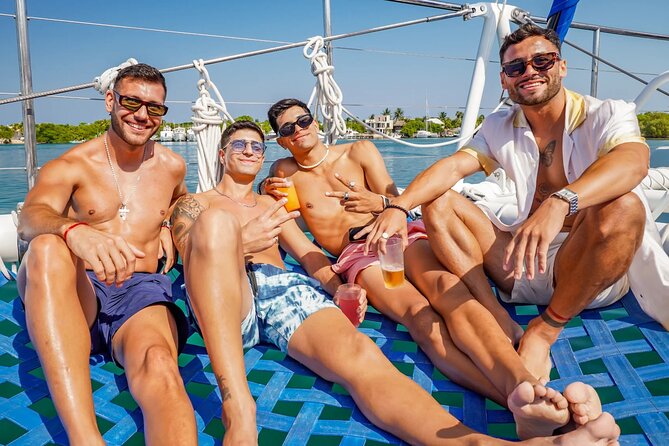 Catamaran Booze Party With Open Bar in Cancun - The open bar and onboard lunch