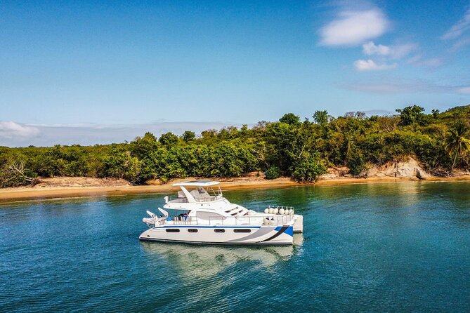 Catamaran Charter Puerto Rico Jenica - Why the six-person package offers the clearest value