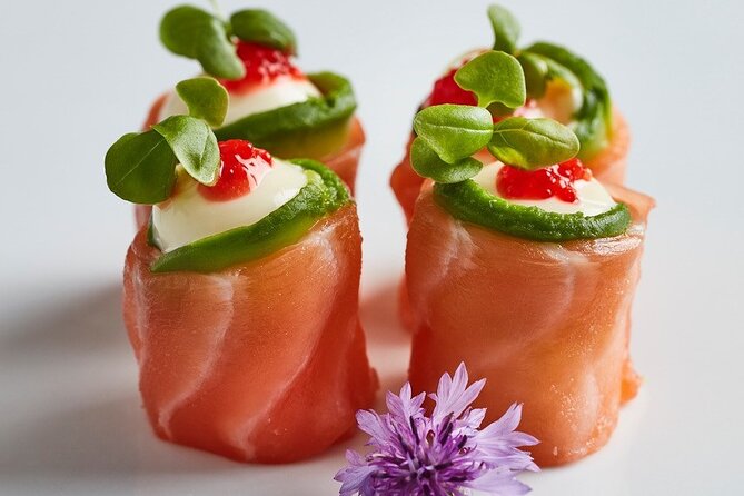 Catamaran Cruise and Sushi Experience in Cape Town - The boat change and other practical cautions