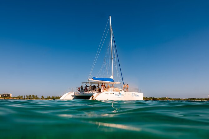 Catamaran Cruise in Riviera Maya With Snorkeling & Beach Club - What the catamaran time is really like