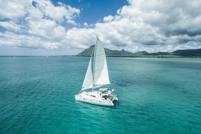 Catamaran Cruise: Isle aux Cerfs, Including BBQ Lunch, in Mauritius - Swimming, snorkeling, and free time