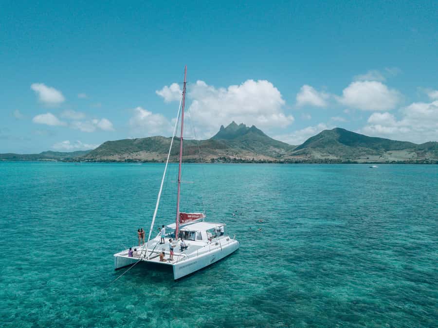 Catamaran cruise to Ile aux Cerfs from Pointe Jerome - BBQ lunch and an open bar on board
