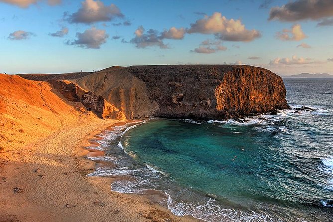 Catamaran Cruise to Papagayo beaches, lunch and water activities - Anchoring Near Papagayo Beach