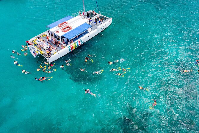 Catamaran Cruise with Snorkeling and Dunn's River Falls - What This Jamaican Day Actually Feels Like