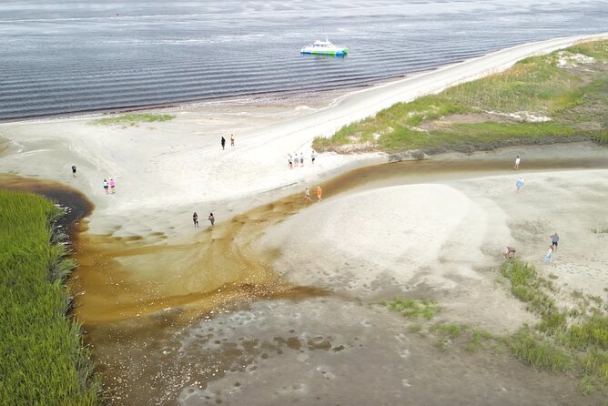 Catamaran Dolphin Cruise in Myrtle Beach with Barrier Island Stop - What the catamaran ride feels like