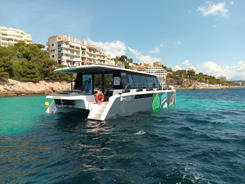 CATAMARAN ECO EXPERIENCE at Palma Bay - Six underwater scooters make the water time different