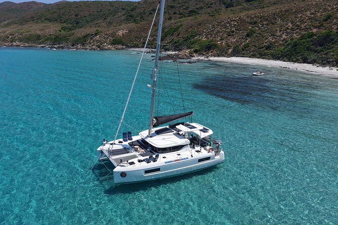 Catamaran Excursion Agriates Desert from Red Island - How the timing shapes the day