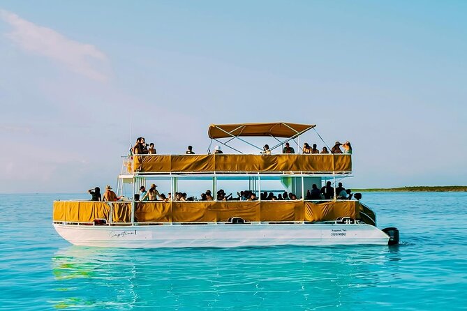 Catamaran Excursion + Open bar + Snorkeling at El Cielo - Columbia Reef gets the most time