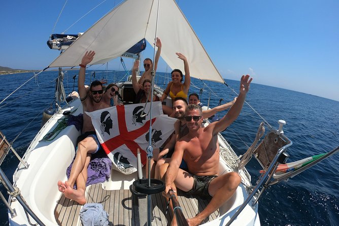 Catamaran excursions in the Asinara island National park - Wildlife, donkeys, and the recovery center