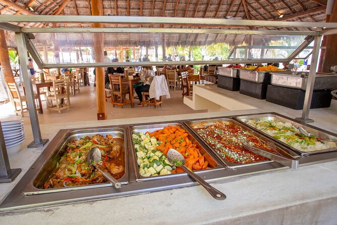 Catamaran family friendly Tour to Isla Mujeres with lunch - The $39 price needs a second look