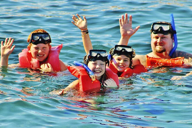 Catamaran family friendly Tour to Isla Mujeres with lunch - What the strongest parts of the day are