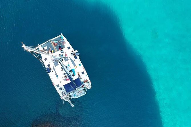 Catamaran Full Day Cruise: Poliegos - Kleftiko - Why seeing Milos from the water matters