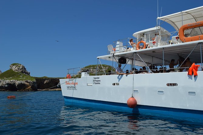 Catamaran Islas Marietas - Snorkel & Open Bar - Kayaks, paddleboards, and rocky coves