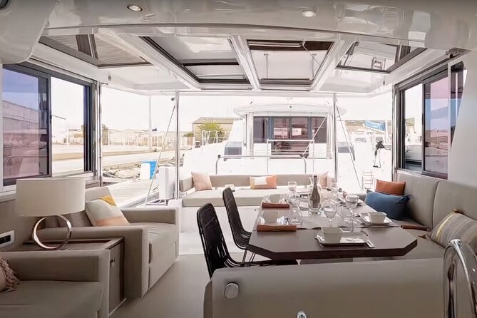 CATAMARAN Kleftiko Poliegos & Round of Milos Lunch with Openbar - Lunch cooked onboard, with drinks included