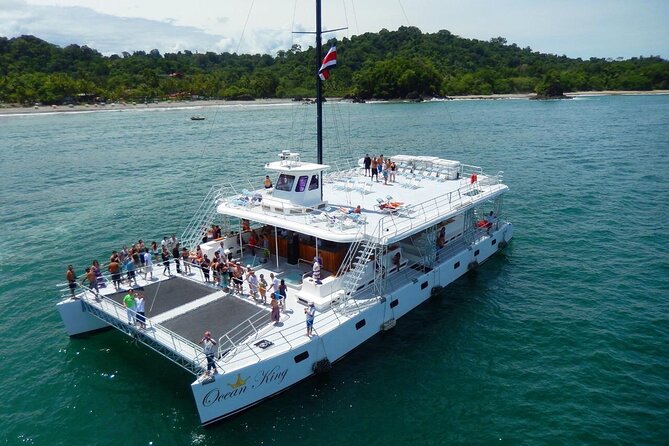 Catamaran Ocean King Manuel Antonio - Quick take: what matters most