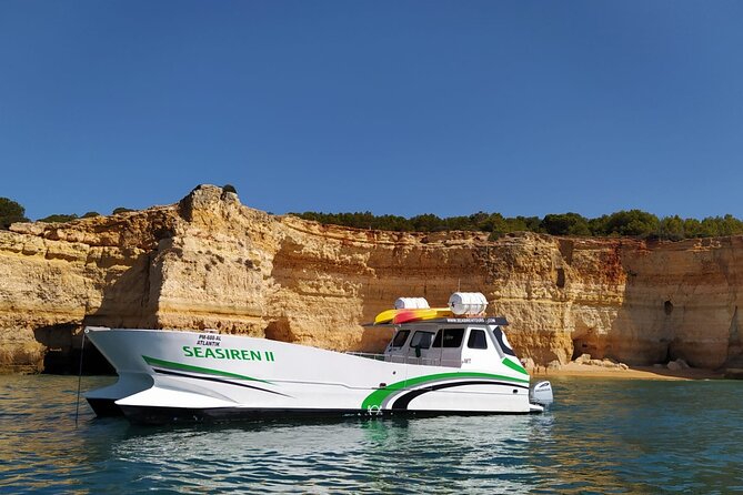 Catamaran Private Tour - Benagil & Marinha Beach - (28 PAX) - Who will enjoy this private catamaran trip