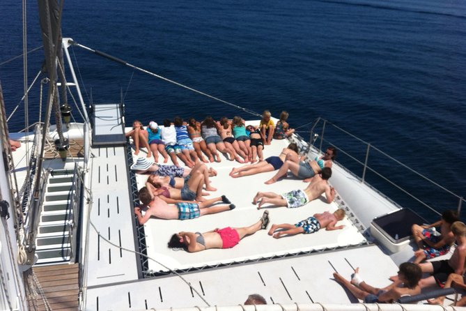 Catamaran ride -Costa Brava with barbecue and drinks. Familiar. - Sailing Past the Costa Brava Coves