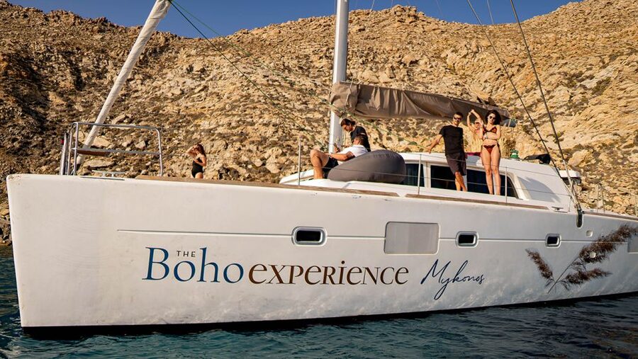 Catamaran’s Private Tour / Mykonos - The crew and the value of a private booking