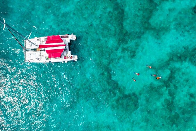 Catamaran Sailing to Isla Mujeres From Cancun - The return sail, music, and sunset timing