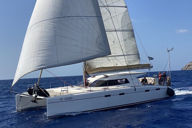 Catamaran Sailing Trip - All Inclusive - What the crew adds to the trip