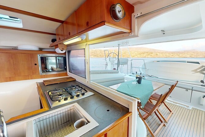 Catamaran Sailing Trip - All Inclusive - Swimming, snorkeling, and stand-up paddleboarding