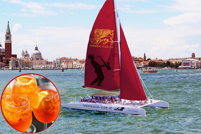 Catamaran Spritz Tour - Why seeing Venice from a catamaran works