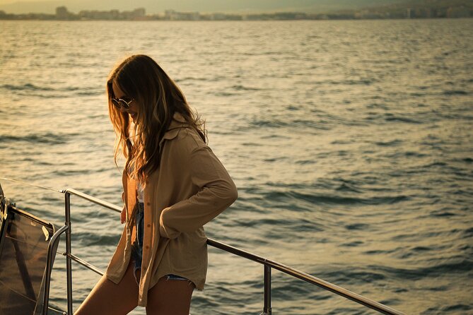 Catamaran Sunset Cruise around Sunny Beach & Nessebar - A catamaran made for an easy evening