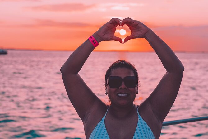 Catamaran Sunset Cruise to Isla Mujeres from Cancun - Playa Norte and the Best Hour of the Trip