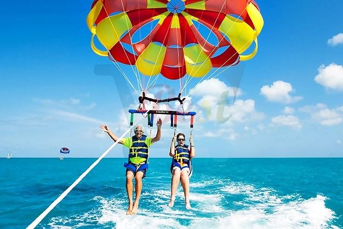 Catamaran to Ile aux Cerf with Parasailing, Tube Riding & Lunch - Snorkeling in the Trou d’Eau Douce lagoon